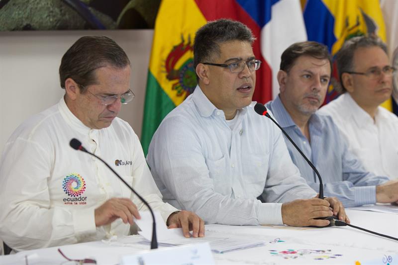 Unasur rechaza sanción de EE.UU. a Venezuela y apoya diálogo de paz con FARC