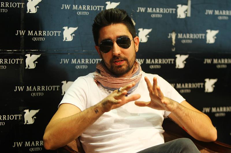 Alex Ubago celebra 13 años de carrera en Quito con La Oreja de Van Gogh