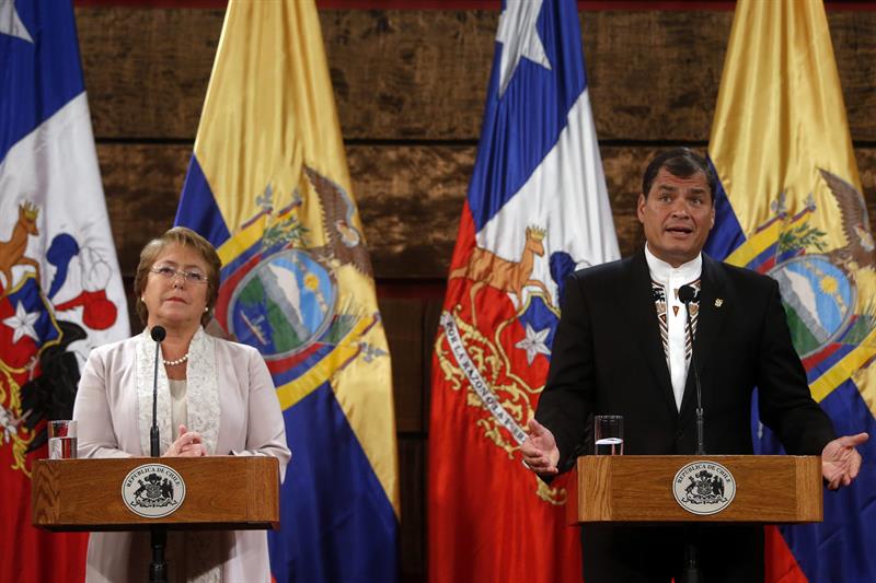 Correa y Bachelet quieren impulsar la alicaída integración latinoamericana