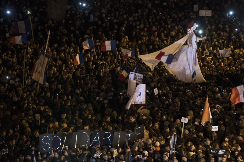 Líderes del mundo y más de 3 millones de personas marcharon contra atentados