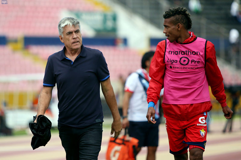 El Nacional arriesga su lugar en playoffs tras perder ante América
