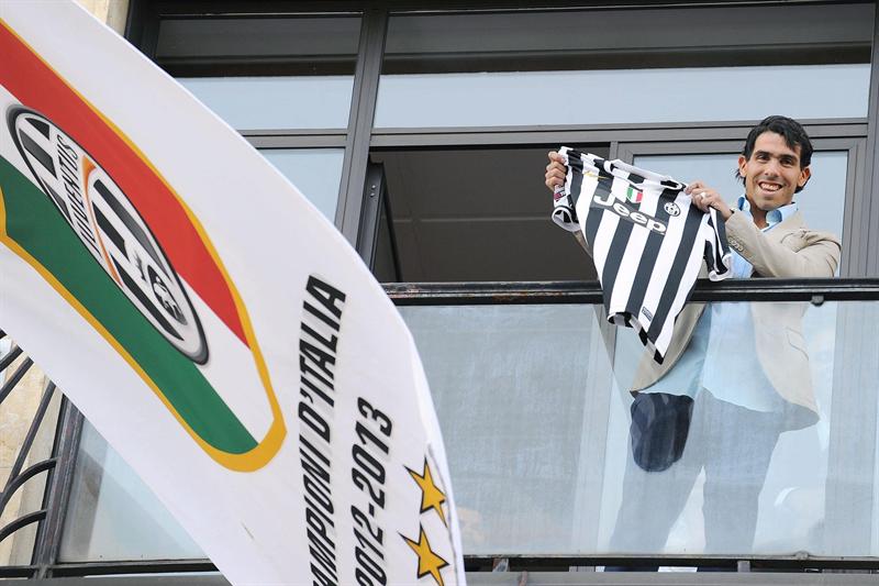 Tévez llega a Turín y hereda el número 10 del Juventus que lució Del Piero