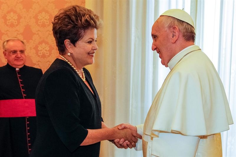 Dilma Rousseff: &#039;El Papa es argentino, pero Dios es brasileño&#039;