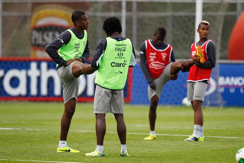 Erazo y Castillo dicen que Ecuador no debe caer en las provocaciones