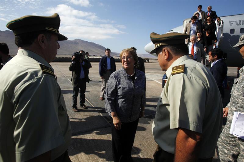 Bachelet elogia reacción ciudadana y dice que ella fue evacuada &quot;como todos&quot;