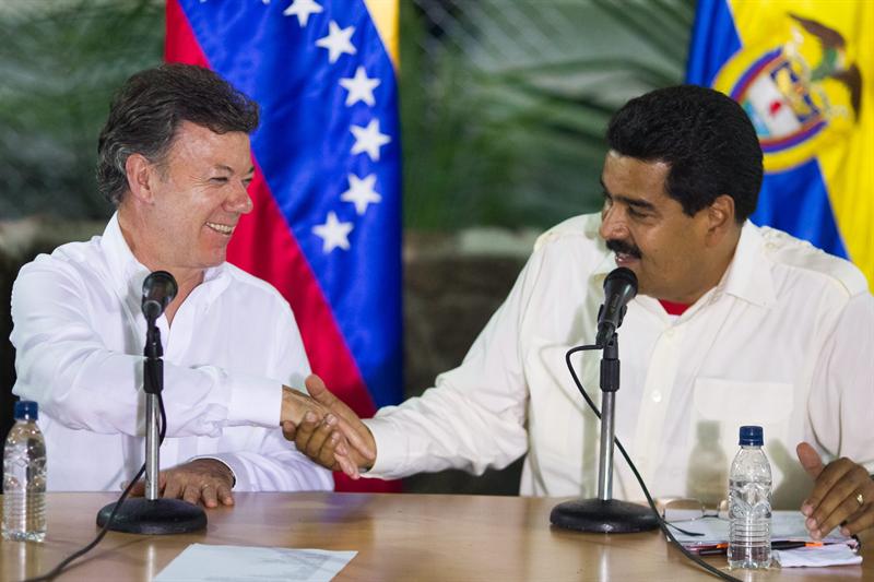 Santos dice Colombia y Venezuela tienen obligación de trabajar juntos