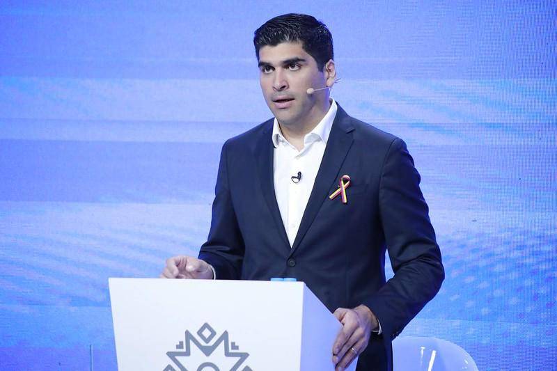 El candidato presidencial Otto Sonnenholzner denuncia balacera cerca de él, en el norte de Guayaquil