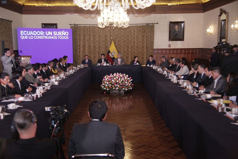Moreno se reunió con 21 de 23 prefectos electos