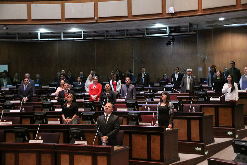 Incidentes entre asambleístas de AP por investigación sobre accidentes con Dhruv