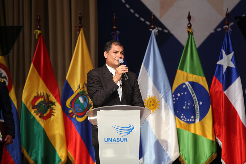 Presidentes se congregan en sede de la Unasur para su inauguración