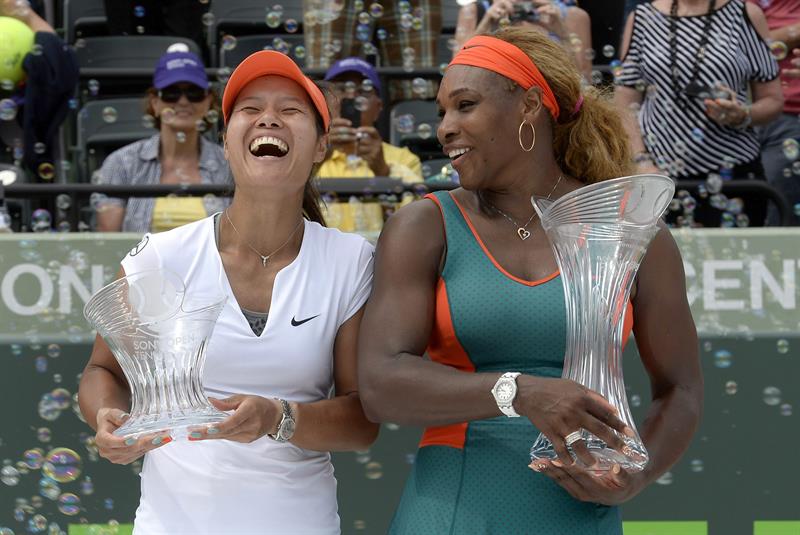 Serena Williams reconoce que los nervios casi le cuestan el partido