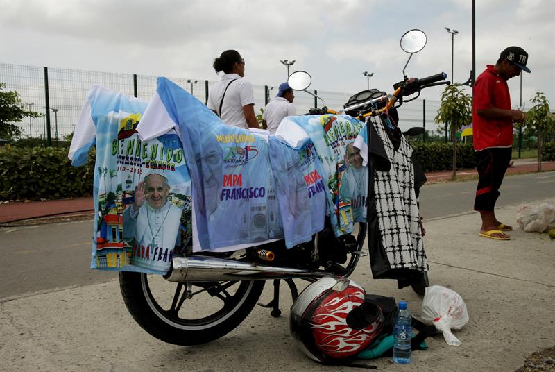 Procesión de Cristo del Consuelo recorrió 15 kilómetros en Guayaquil