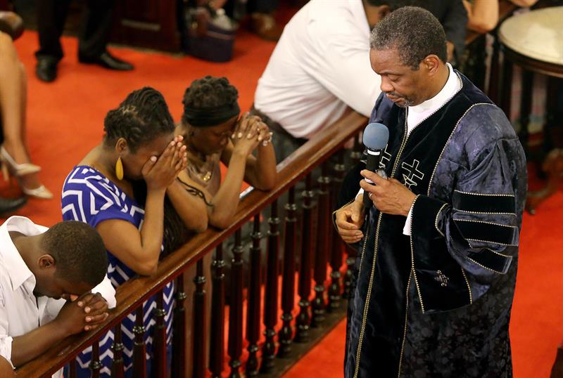 El tiroteo en Charleston reaviva el debate sobre bandera confederada en EE.UU.