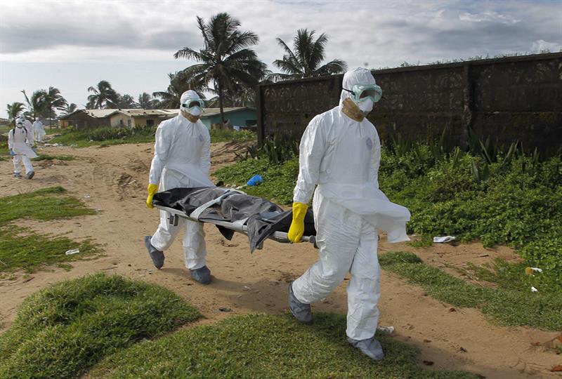 Ébola: Para diciembre podría haber entre 5 a 10 mil contagios por semana