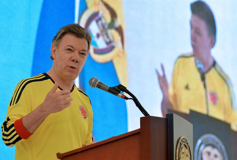 Presidente de Colombia visita a su selección
