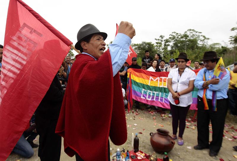 Indígenas y periodistas de Ecuador rechazan regulaciones de Corte Constitucional