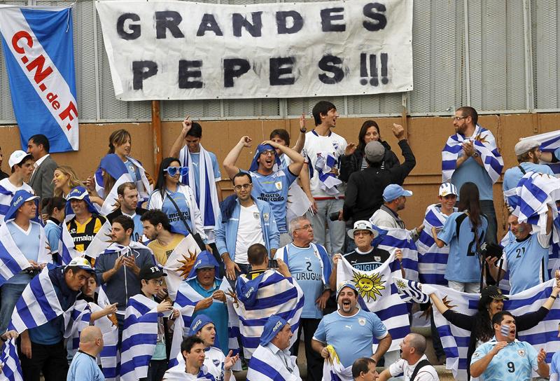 Uruguay golea en Jordania y deja sellado el billete mundialista