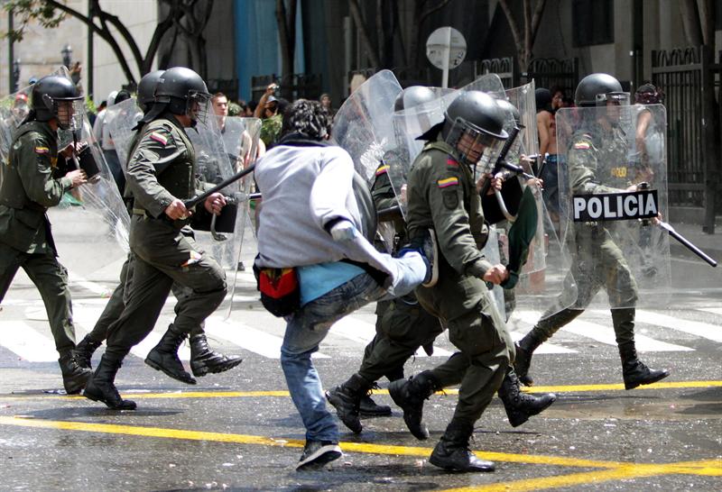 Campesinos colombianos piden que no haya violencia en marchas de apoyo