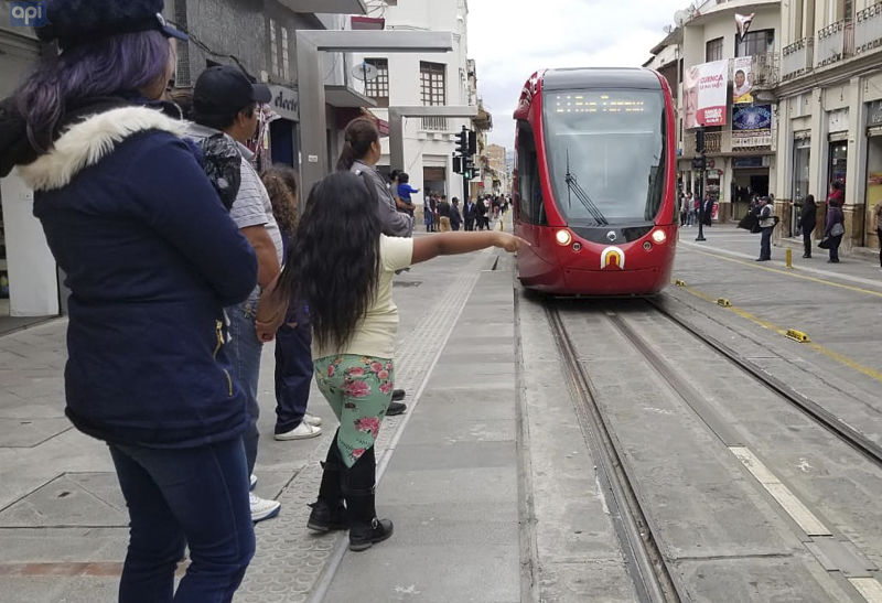 Tranvía de Cuenca inicia rutas con atención limitada