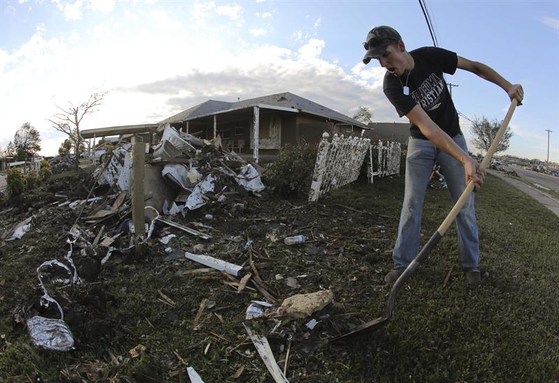 Tornado de Oklahoma arrasó todo lo que estaba a su paso