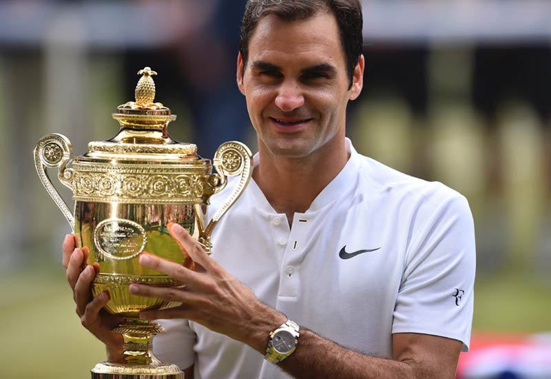Federer se sube al podio de la clasificación tras ganar Wimbledon