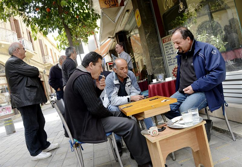 Comienza el debate en el Parlamento de Chipre sobre el impuesto al ahorro