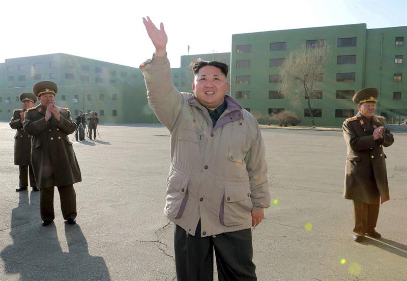 Kim Jong-un tiende la mano a Seúl en un gesto que genera cautela