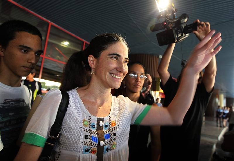 Yoani Sánchez vuelve a Cuba con proyectos tras viaje que le "cambió la vida"