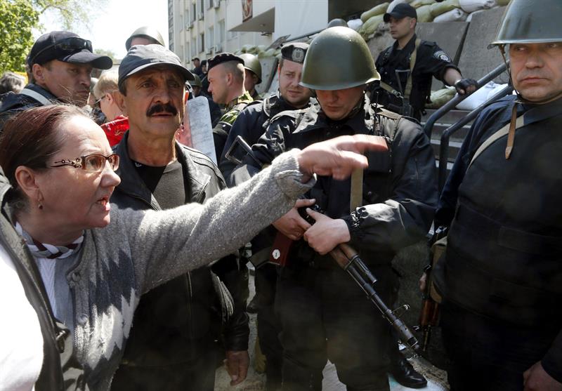 Ucrania se debate entre una insurrección armada y la guerra civil