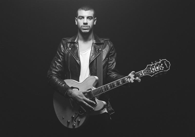 Manuel Medrano: &quot;El amor me mueve&quot;