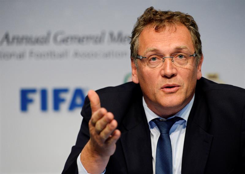 Comité de Ética propone 9 años de sanción para exsecretario general de FIFA