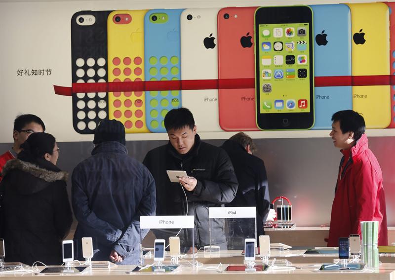Apple llegó a acuerdo para vender el iPhone en China