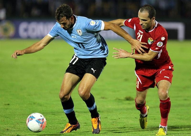 Uruguay empata con Jordania y confirma su cupo a Brasil 2014