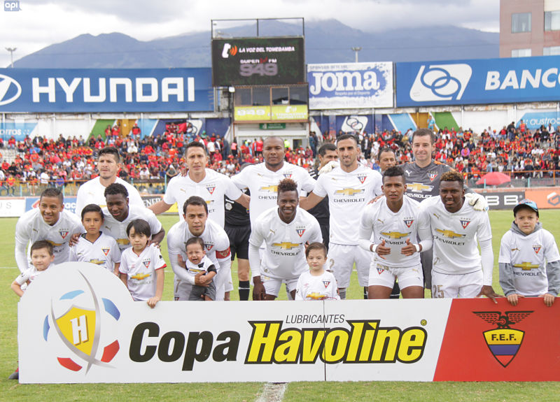 Liga ya está en Colombia con alineación casi lista
