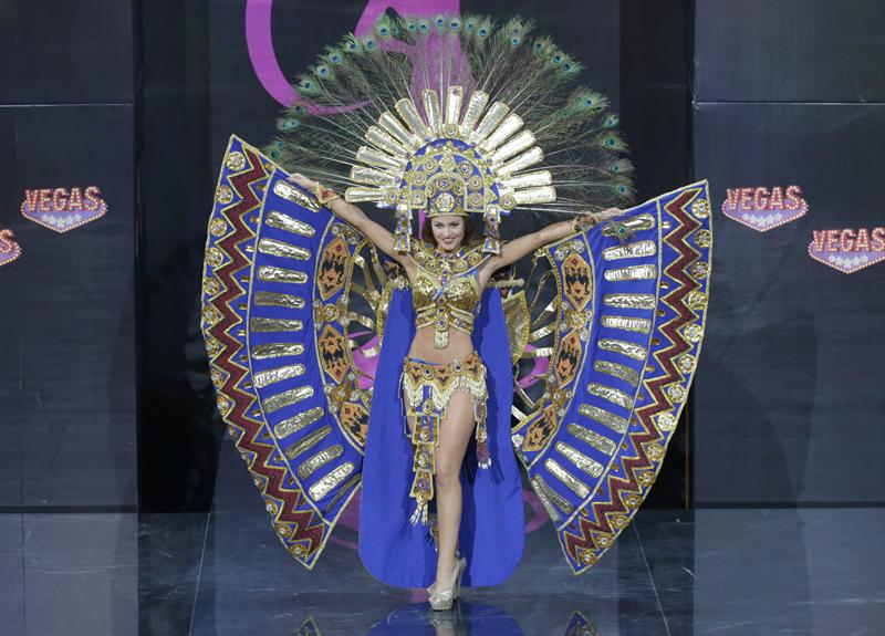 Constanza Báez vive la etapa final del Miss Universo en Rusia