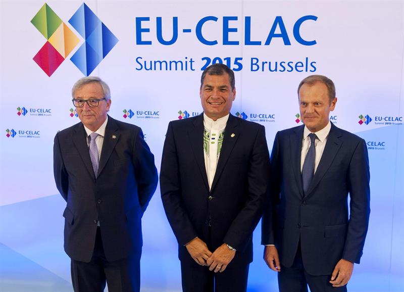 Correa pide derogar sanciones de EEUU a Venezuela y ve ridículo el argumento