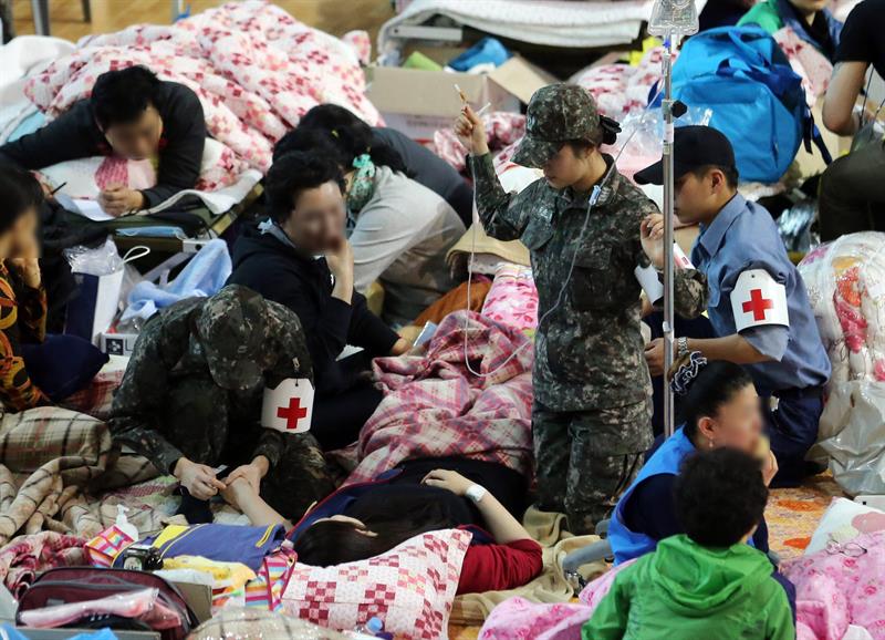 Decenas de cuerpos encontrados una semana después de naufragio de ferri