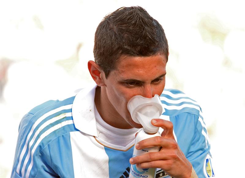 Messi vomitó y Di María recibió oxígeno en la altitud de La Paz