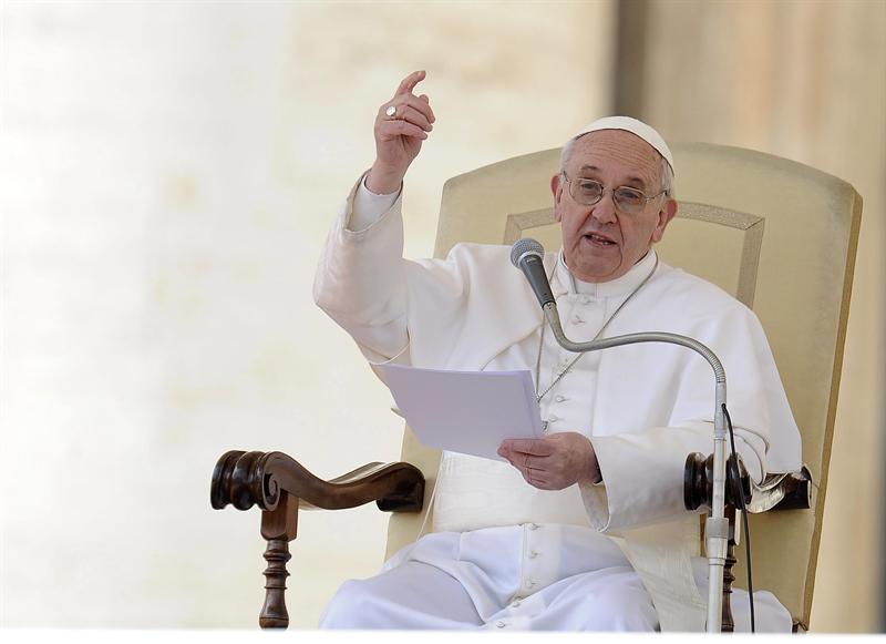 Papa llegó a la cárcel de menores de Roma para la misa del Jueves Santo