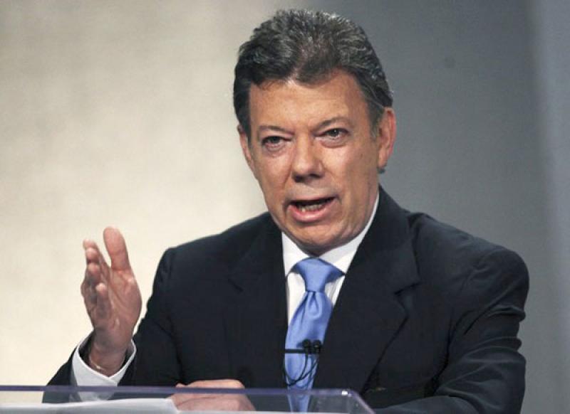 Encuesta refleja fuerte caída en imagen de Juan Manuel Santos