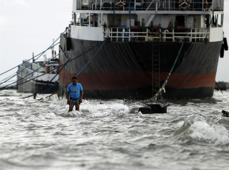 Tifón “Utor” en Filipinas deja 4 muertos y 11 desaparecidos