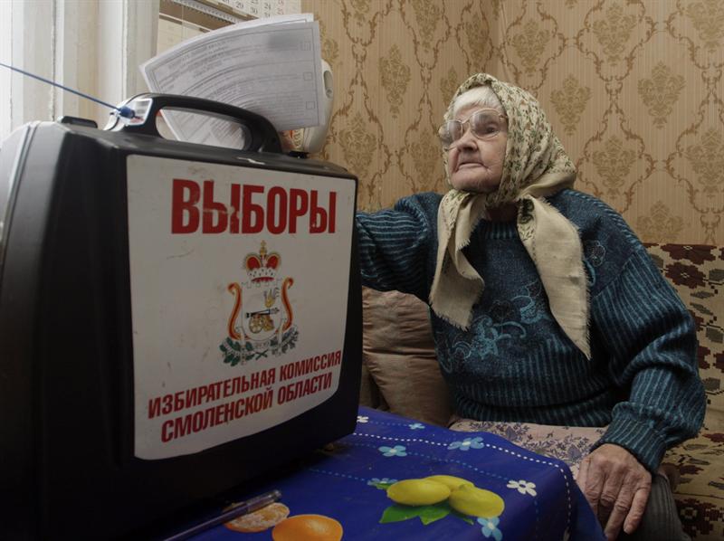 Putin dice &#039;hemos vencido&#039; y celebra victoria ante 100.000 partidarios