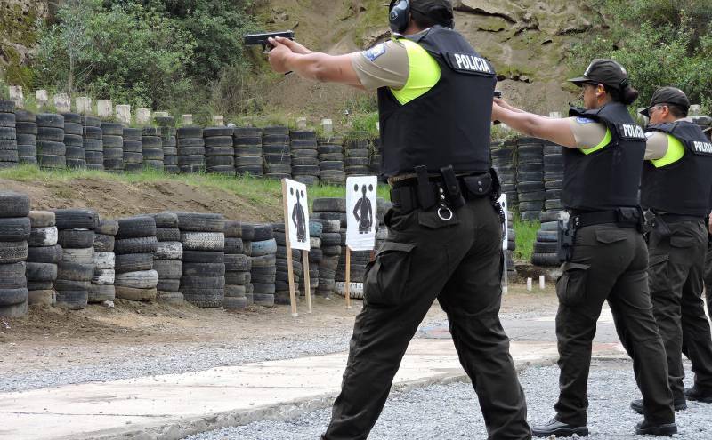 Capacitan a 200 policías en el uso de armas de fuego