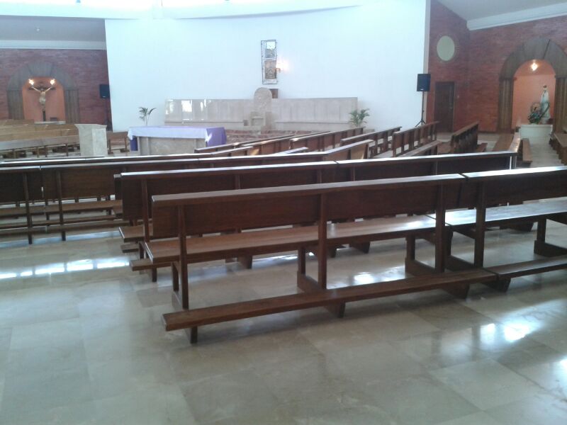 Recorra las siete iglesias de Santa Elena en Semana Santa