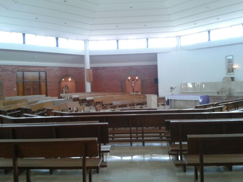 Recorra las siete iglesias de Santa Elena en Semana Santa