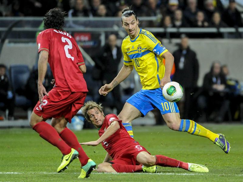 Ronaldo se exhibe en Suecia y deja a Ibrahimovic sin Mundial