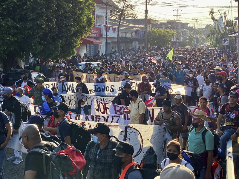 Más de 2.000 migrantes inician marcha desde el sur de México