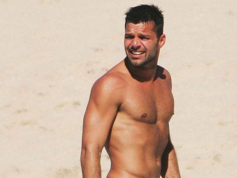 Ricky Martin post divorcio: musculoso, bronceado y de vacaciones junto a sus cotizados hijos
