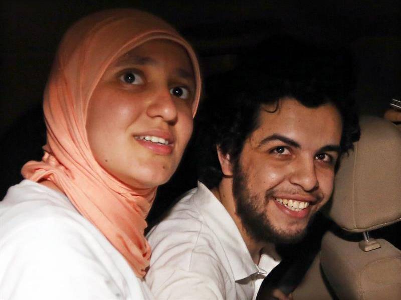 Al Yazira considera injusta e ilógica la condena contra sus periodistas