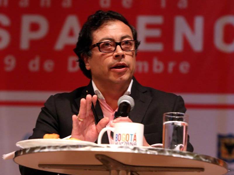 Procuraduría de Colombia destituye e inhabilita al alcalde de Bogotá